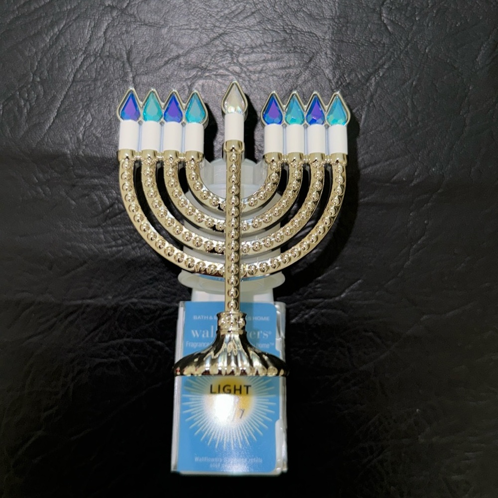 Bath & Body Works Wallflower, New, Menorah